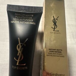 Yves Saint Laurent Matte Pore Refiner in Black and Gold